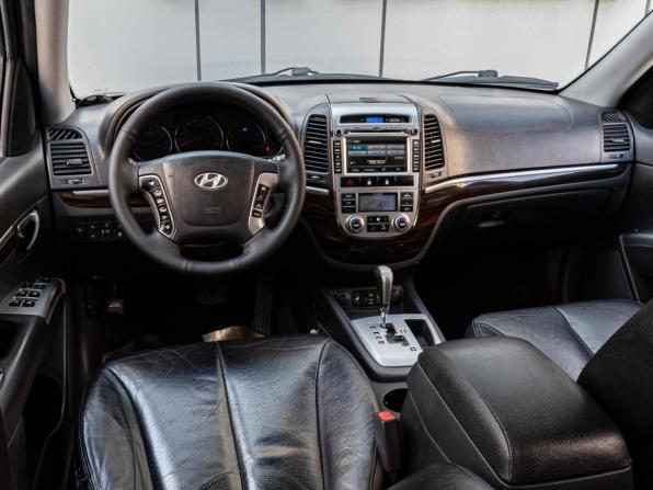 Hyundai Santa Fe II Рестайлинг с пробегом 2011 года, цена 1 070 000 рублей, 180801 км, внедорожник, Автокод Объявления