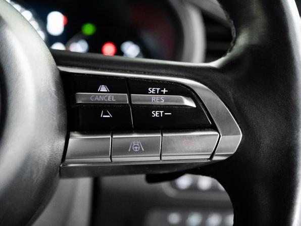 Mazda 3 IV (BP) с пробегом 2019 года, цена 1 600 000 рублей, 70210 км, седан, Автокод Объявления