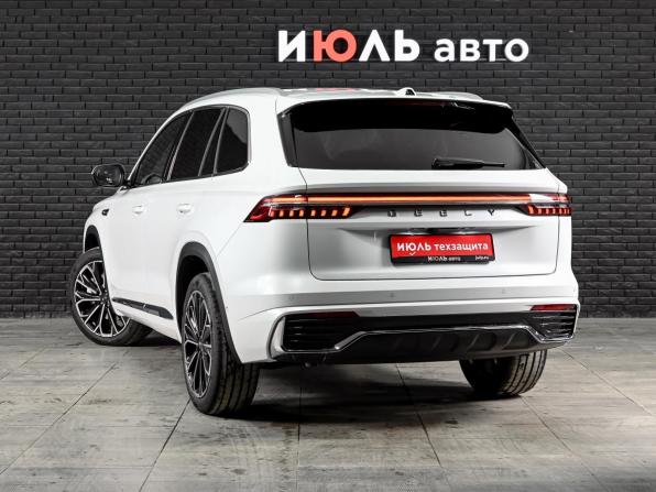 Geely Monjaro I Рестайлинг 2 с пробегом 2026 года, цена 4 230 000 рублей, 34 км, внедорожник, Автокод Объявления