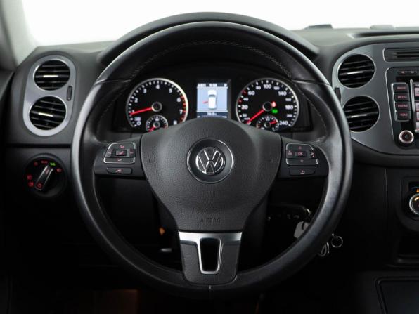 Volkswagen Tiguan I Рестайлинг с пробегом 2012 года, цена 1 549 055 рублей, 159399 км, внедорожник, Автокод Объявления