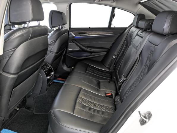 BMW 5 серии VII (G30/G31/G38) Рестайлинг с пробегом 2022 года, цена 5 329 000 рублей, 100111 км, седан, Автокод Объявления