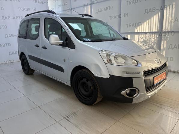 Peugeot Partner II Рестайлинг с пробегом 2013 года, цена 625 000 рублей, 158000 км, минивэн, Автокод Объявления