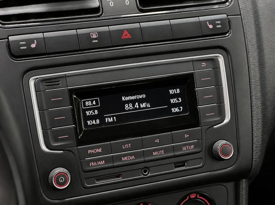 Volkswagen Polo V Рестайлинг Кемерово  - изображение 11