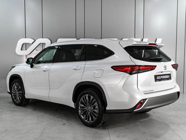 Toyota Highlander IV (XU70) с пробегом 2026 года, цена 5 749 000 рублей, 49 км, внедорожник, Автокод Объявления