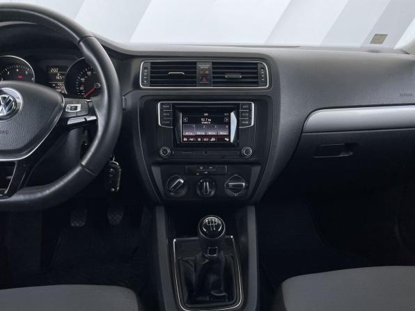 Volkswagen Jetta VI Рестайлинг с пробегом 2017 года, цена 1 288 000 рублей, 232381 км, седан, Автокод Объявления
