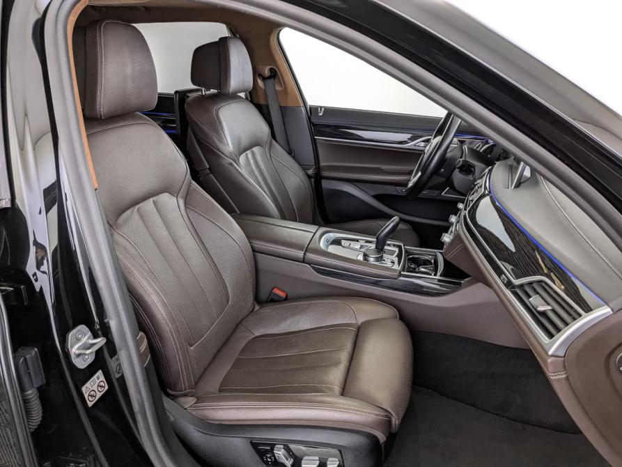 BMW 7 серии VI (G11/G12) Рестайлинг Москва  - изображение 24