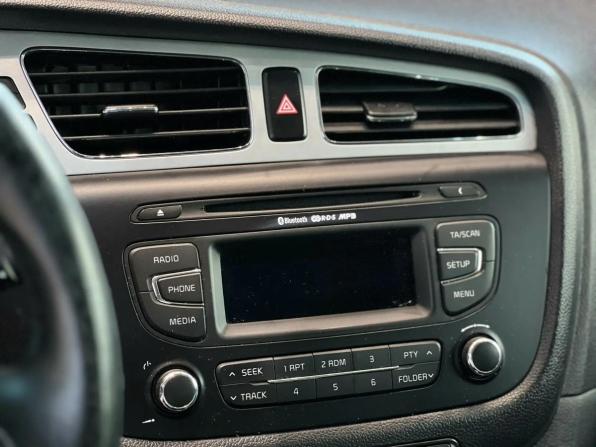 Kia Ceed II с пробегом 2013 года, цена 695 000 рублей, 254318 км, хэтчбек, Автокод Объявления