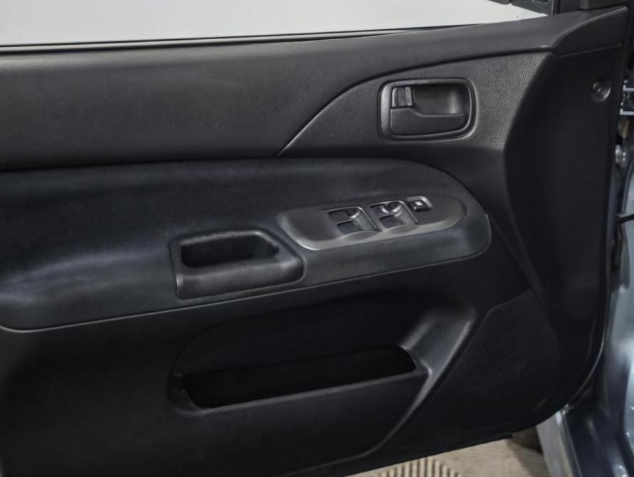 Mitsubishi Lancer IX Рестайлинг Санкт-Петербург  - изображение 15