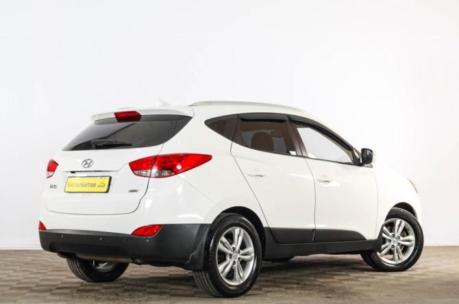 Hyundai ix35 I Рестайлинг с пробегом 2013 года, цена 1 249 000 рублей, 208000 км, внедорожник, Автокод Объявления