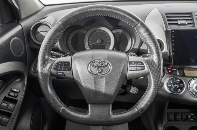 Toyota RAV4 III (XA30) Рестайлинг с пробегом 2012 года, цена 1 549 000 рублей, 236000 км, внедорожник, Автокод Объявления