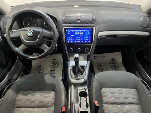 Skoda Octavia II (A5) Рестайлинг с пробегом 2012 года, цена 806 700 рублей, 183251 км, лифтбек, Автокод Объявления