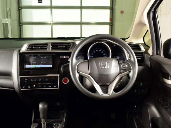 Honda Fit III Рестайлинг с пробегом 2019 года, цена 1 285 995 рублей, 92390 км, хэтчбек, Автокод Объявления