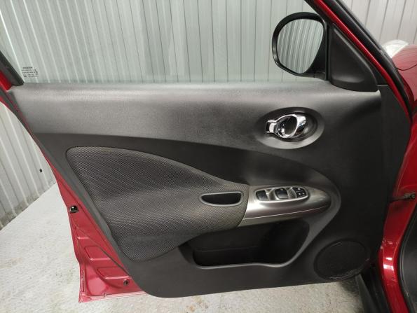 Nissan Juke I с пробегом 2011 года, цена 980 000 рублей, 70865 км, внедорожник, Автокод Объявления