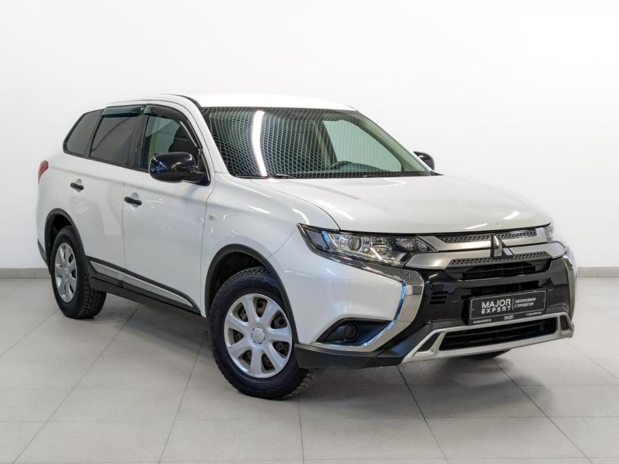 Mitsubishi Outlander III Рестайлинг 3 Санкт-Петербург  - изображение 3