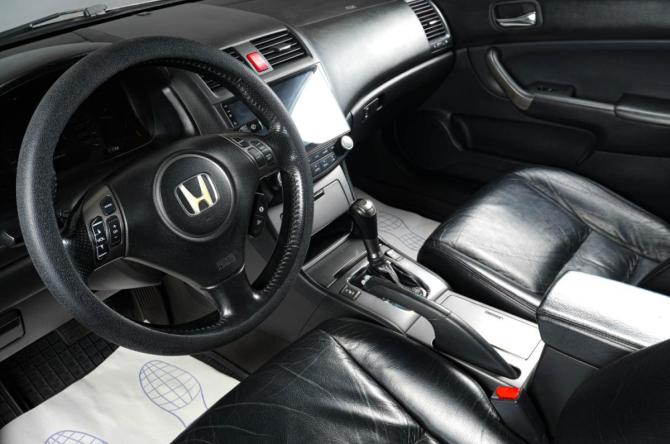 Honda Accord VIII с пробегом 2007 года, цена 999 000 рублей, 550000 км, седан, Автокод Объявления