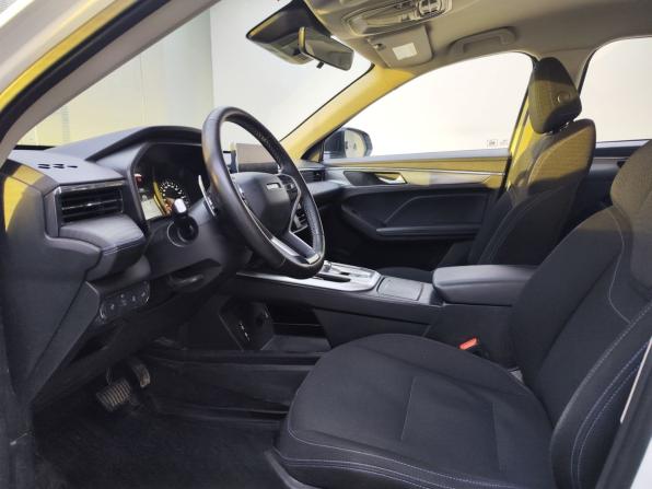 Haval Jolion I Рестайлинг с пробегом 2024 года, цена 2 099 000 рублей, 63555 км, внедорожник, Автокод Объявления