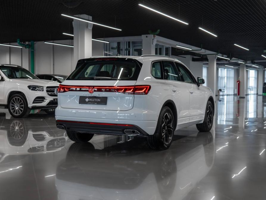 Volkswagen Touareg III Рестайлинг Москва  - изображение 5