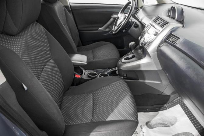 Toyota Verso I с пробегом 2009 года, цена 1 149 000 рублей, 170000 км, компактвэн, Автокод Объявления
