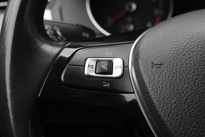 Volkswagen Passat B8 с пробегом 2016 года, цена 1 800 000 рублей, 84187 км, универсал, Автокод Объявления