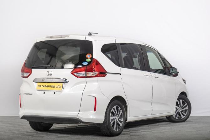 Honda Freed II с пробегом 2018 года, цена 1 499 000 рублей, 158000 км, компактвэн, Автокод Объявления