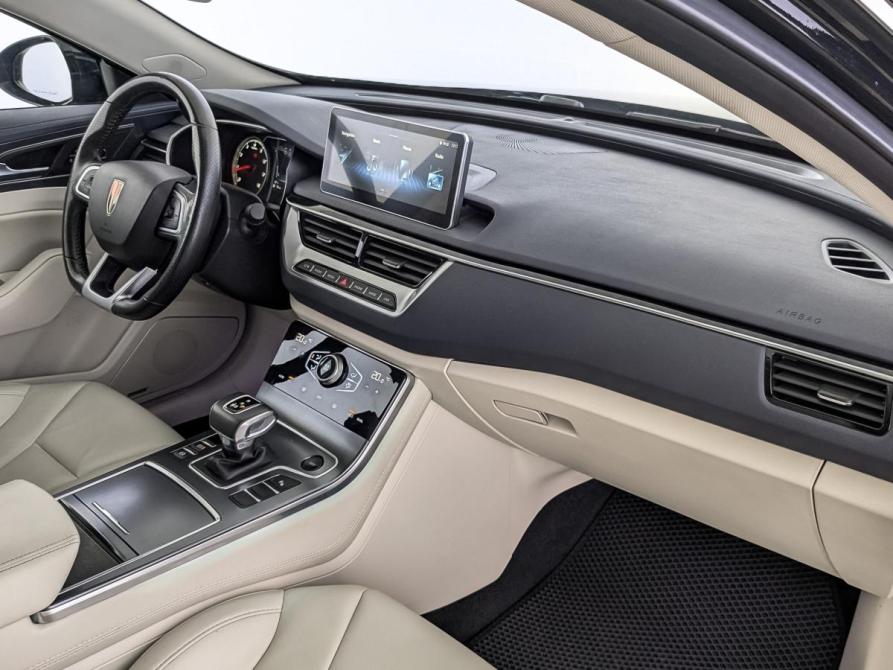 Hongqi H5 I Москва  - изображение 13