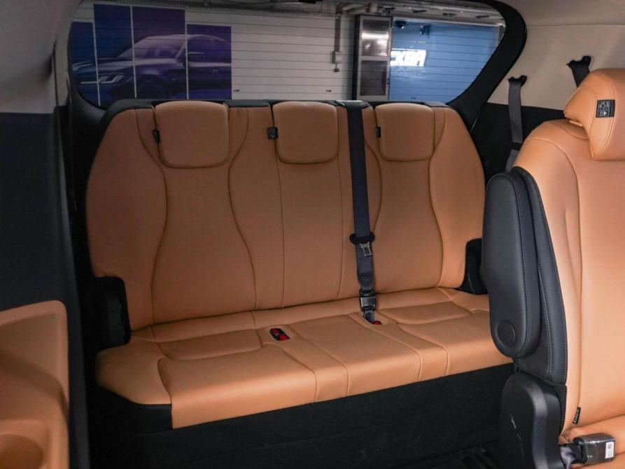 Kia Carnival IV Москва  - изображение 13
