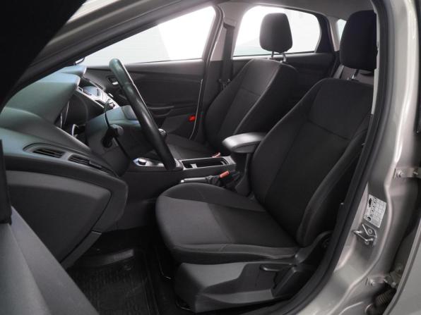 Ford Focus III Рестайлинг с пробегом 2017 года, цена 1 378 000 рублей, 78522 км, хэтчбек, Автокод Объявления