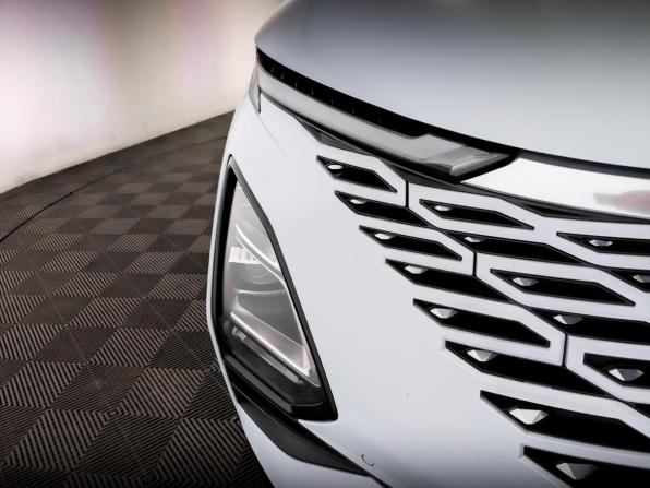 Omoda C5 I с пробегом 2023 года, цена 1 580 000 рублей, 81300 км, внедорожник, Автокод Объявления