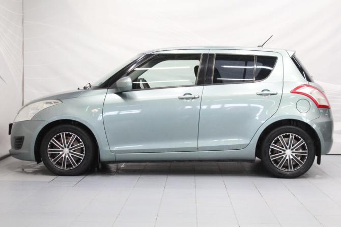 Suzuki Swift IV с пробегом 2011 года, цена 809 000 рублей, 114890 км, хэтчбек, Автокод Объявления