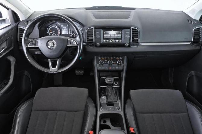 Skoda Karoq I с пробегом 2020 года, цена 1 990 000 рублей, 119025 км, внедорожник, Автокод Объявления