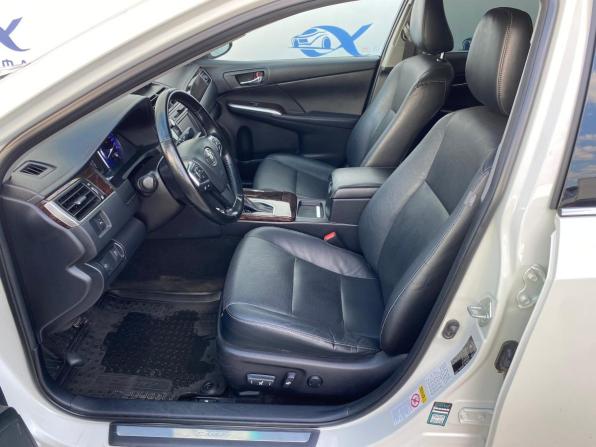 Toyota Camry VII (XV50) Рестайлинг 2 с пробегом 2017 года, цена 2 200 000 рублей, 105636 км, седан, Автокод Объявления