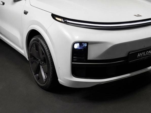 Новый Li Auto (Lixiang) L9 I Рестайлинг 2025 года, цена 11 600 000 рублей, внедорожник, Автокод Объявления
