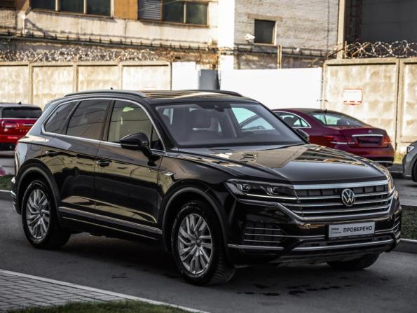 Volkswagen Touareg III с пробегом 2021 года, цена 4 749 000 рублей, 146658 км, внедорожник, Автокод Объявления