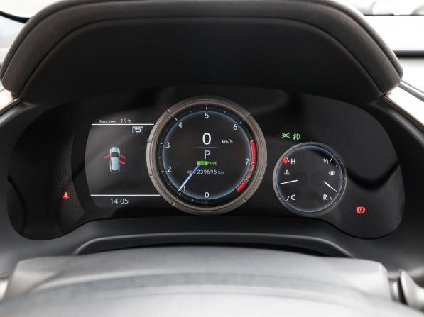 Lexus RX IV Рестайлинг с пробегом 2019 года, цена 4 150 000 рублей, 239800 км, внедорожник, Автокод Объявления