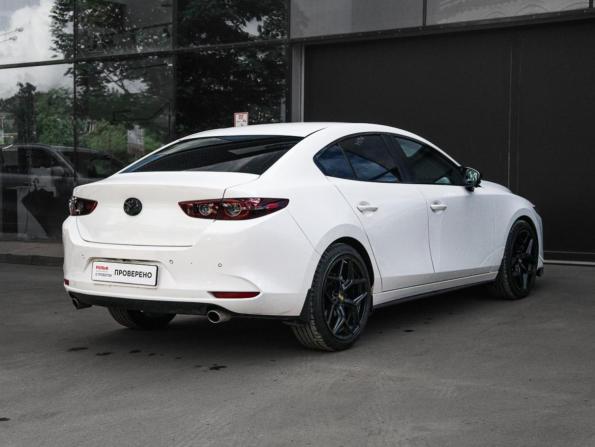 Mazda 3 IV (BP) с пробегом 2020 года, цена 2 080 000 рублей, 48325 км, седан, Автокод Объявления