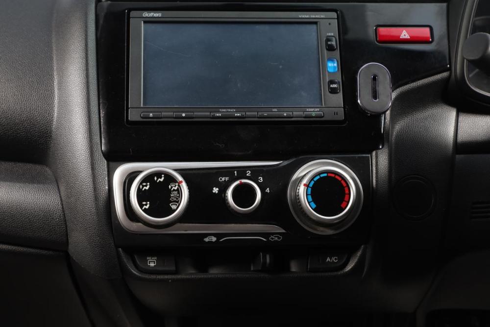 Honda Fit III Рестайлинг Новосибирск  - изображение 11