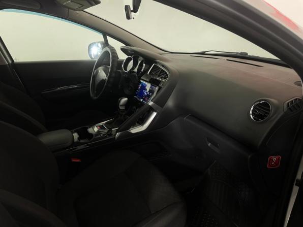 Peugeot 3008 I с пробегом 2012 года, цена 630 000 рублей, 219580 км, внедорожник, Автокод Объявления
