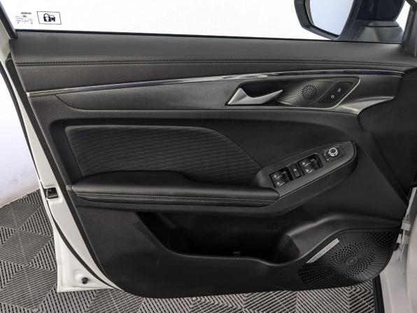 Haval Jolion I с пробегом 2024 года, цена 1 525 000 рублей, 135705 км, внедорожник, Автокод Объявления