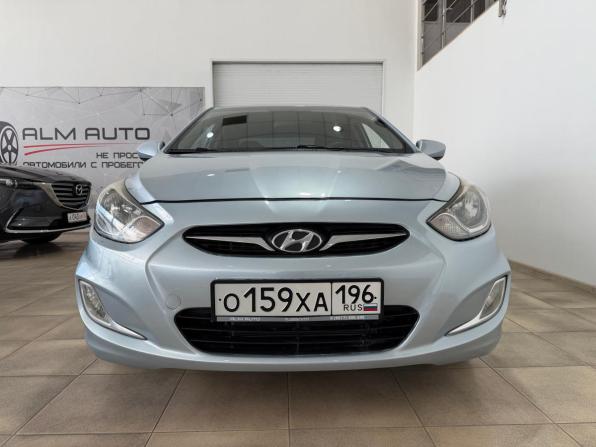 Hyundai Solaris I с пробегом 2012 года, цена 850 000 рублей, 205000 км, седан, Автокод Объявления