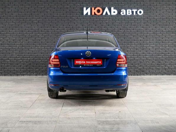 Volkswagen Polo V Рестайлинг с пробегом 2019 года, цена 1 410 000 рублей, 97776 км, седан, Автокод Объявления
