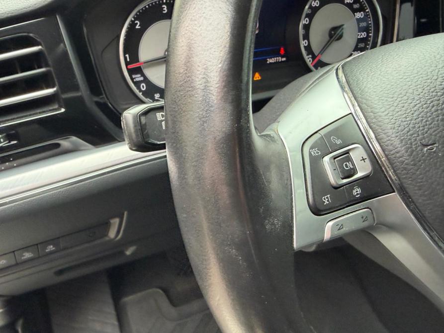 Volkswagen Touareg III Санкт-Петербург  - изображение 14