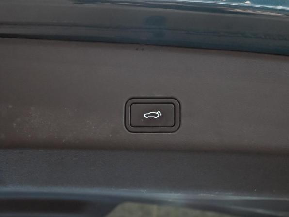 Geely Monjaro I с пробегом 2023 года, цена 3 780 000 рублей, 32656 км, внедорожник, Автокод Объявления