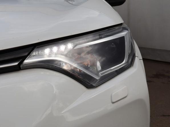 Toyota RAV4 IV (XA40) Рестайлинг с пробегом 2016 года, цена 1 800 000 рублей, 264366 км, внедорожник, Автокод Объявления