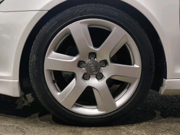Skoda Octavia II (A5) Рестайлинг с пробегом 2012 года, цена 800 000 рублей, 370719 км, лифтбек, Автокод Объявления