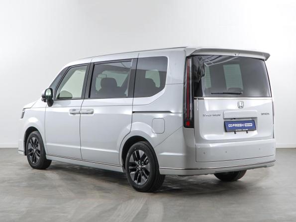 Honda Stepwgn VI с пробегом 2024 года, цена 3 976 900 рублей, 1125 км, минивэн, Автокод Объявления