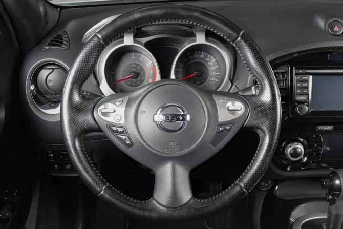 Nissan Juke I с пробегом 2012 года, цена 1 829 000 рублей, 106500 км, внедорожник, Автокод Объявления