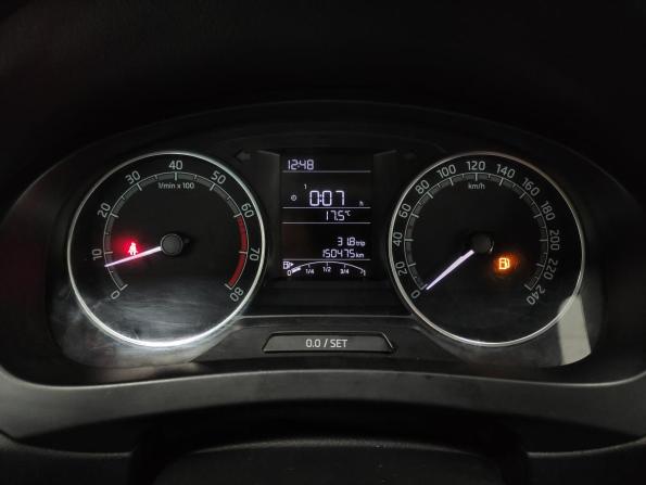 Skoda Rapid I Рестайлинг с пробегом 2019 года, цена 990 000 рублей, 150475 км, лифтбек, Автокод Объявления