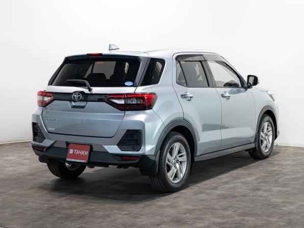 Toyota Raize I с пробегом 2020 года, цена 1 685 000 рублей, 28200 км, внедорожник, Автокод Объявления