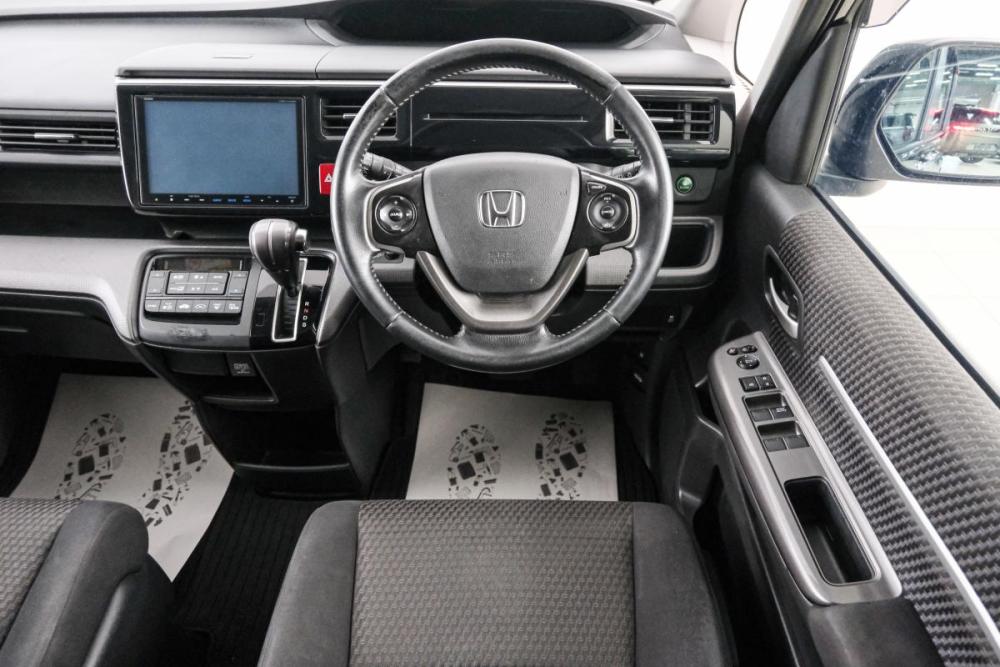 Honda Stepwgn V Красноярск  - изображение 15