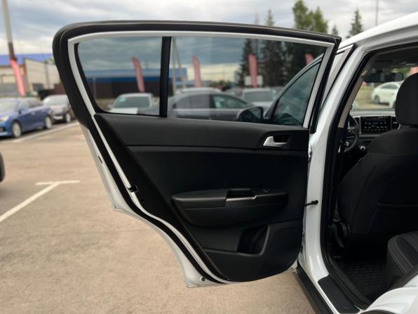 Kia Sportage IV Рестайлинг с пробегом 2020 года, цена 2 350 000 рублей, 43609 км, внедорожник, Автокод Объявления
